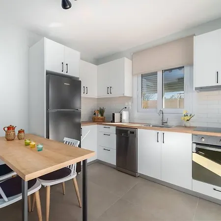 Grappolo Lefkada - Vilana Ideal For Families And Small Groups فيلة *